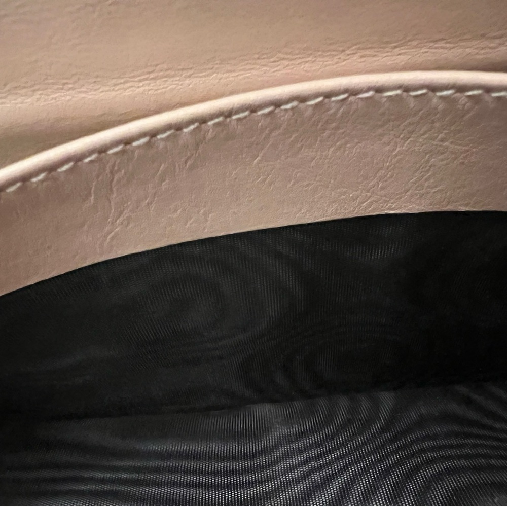 pre-loved Gucci Python Canvas GG Wallet - Picture 10 of 15